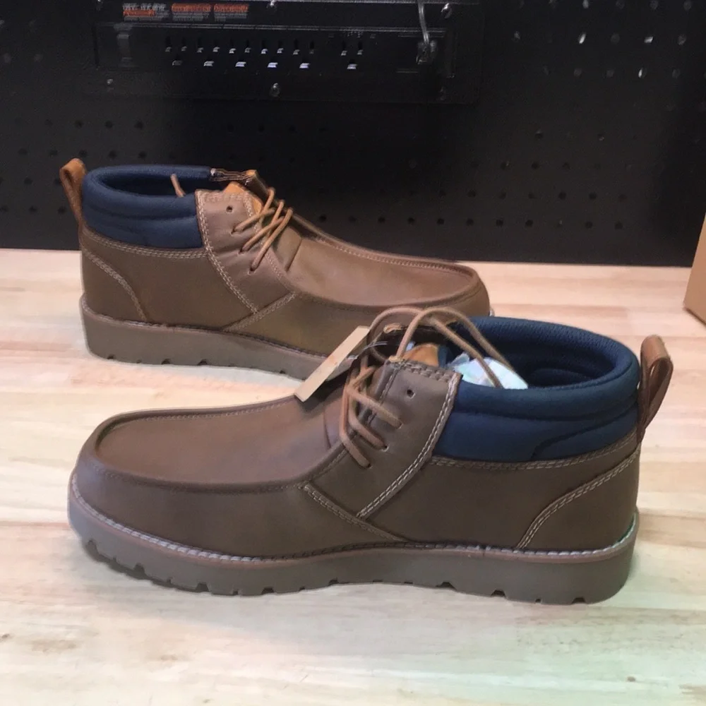New WB Weatherproof Men's Tan Chukka Boots